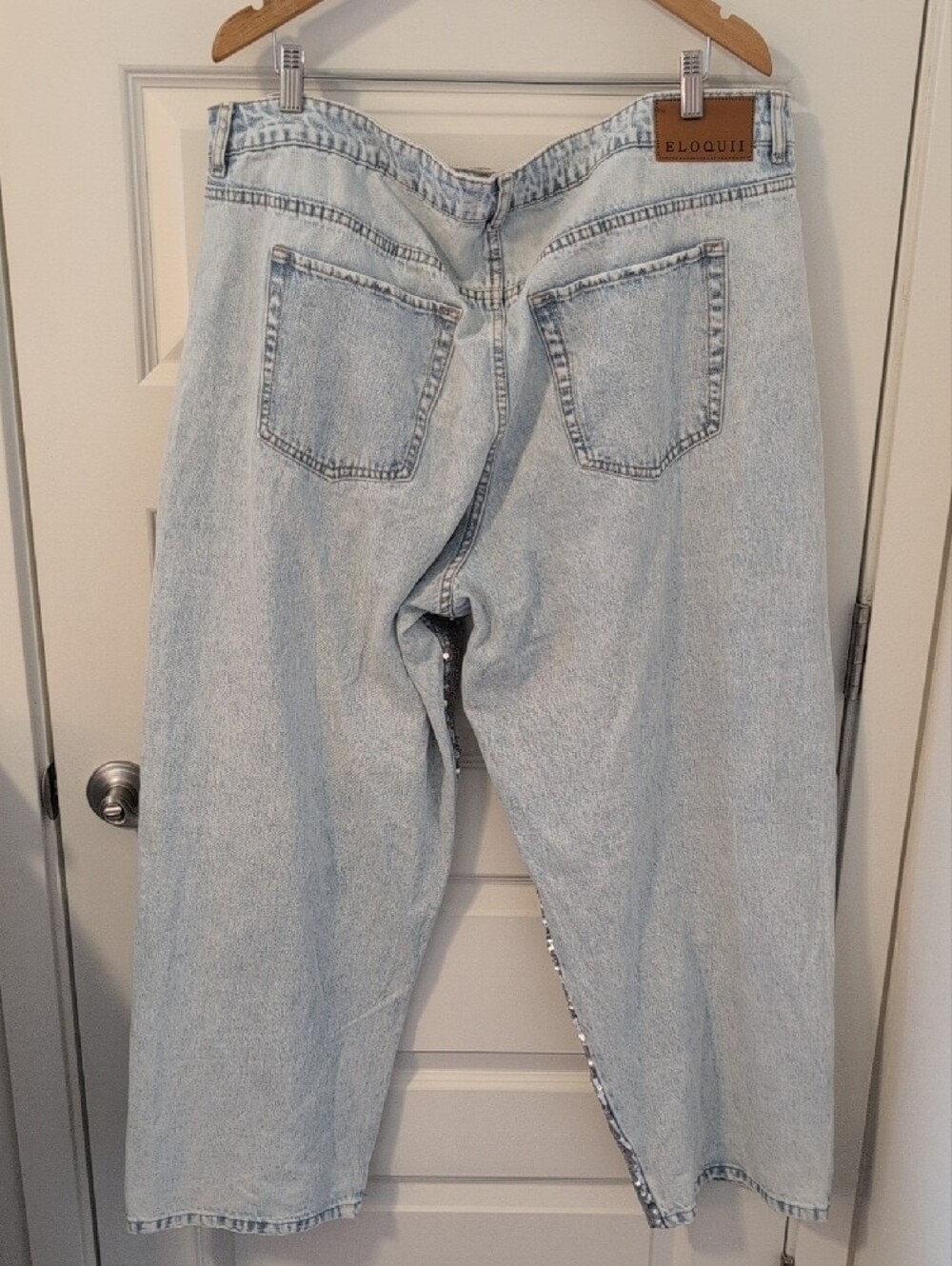 ELOQUII Sequin Front Jeans Light Wash Boyfriend Jeans Silver Size 16 - Picture 10 of 17
